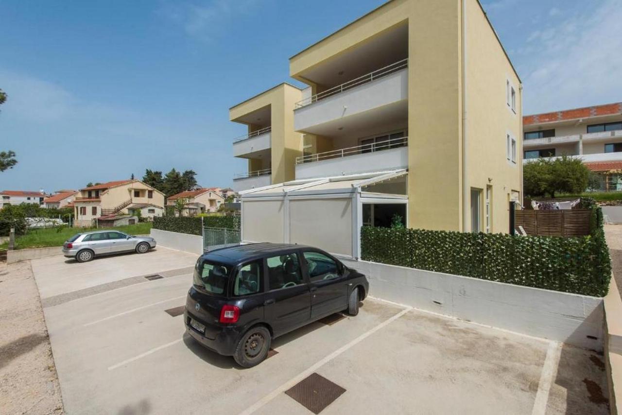 Apartments Villa Ema Zadar Exterior photo