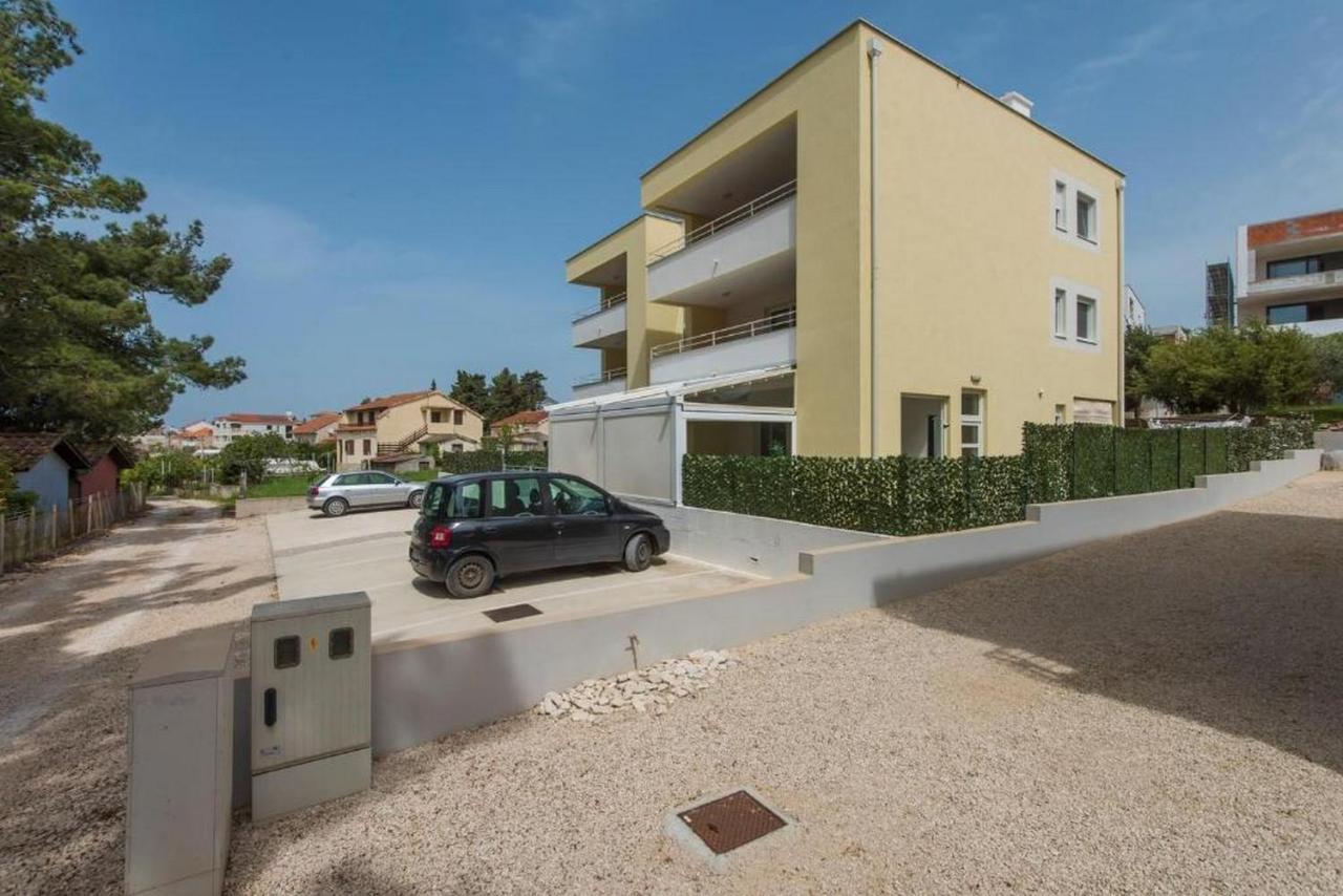 Apartments Villa Ema Zadar Exterior photo